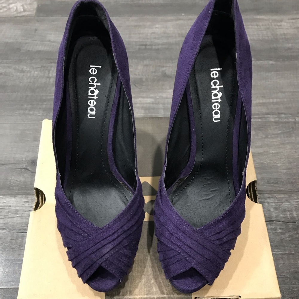 Le Château Deep Purple Suede Heels - Size 8.5